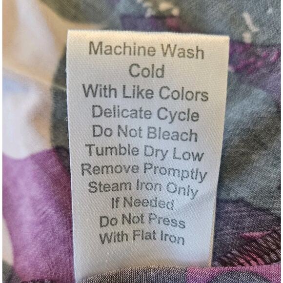 Cabi Dress LG Purple Black Floral Print Faux Wrap Midi Stretch 3/4 Sleeve V-Neck - Picture 10 of 10